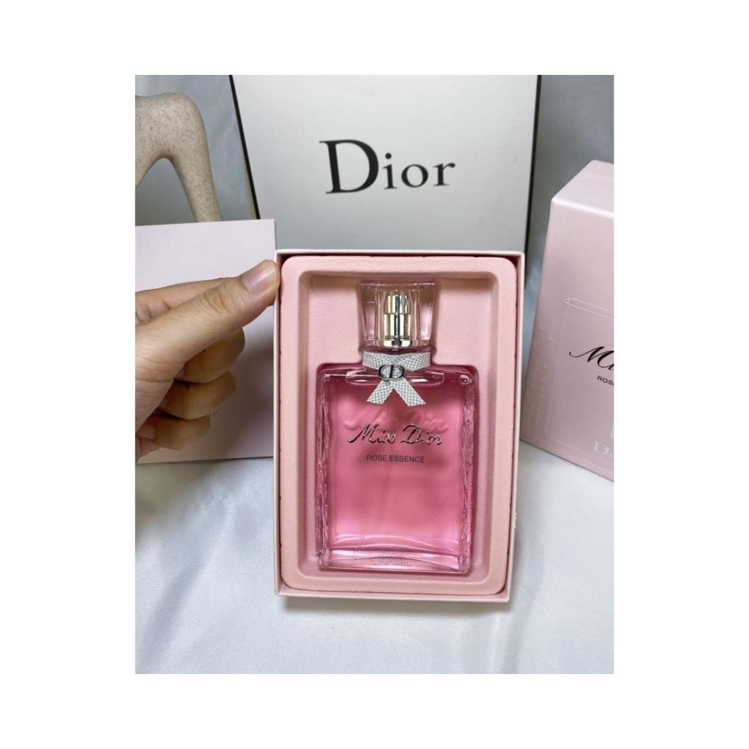 Miss Dior Rose Essence